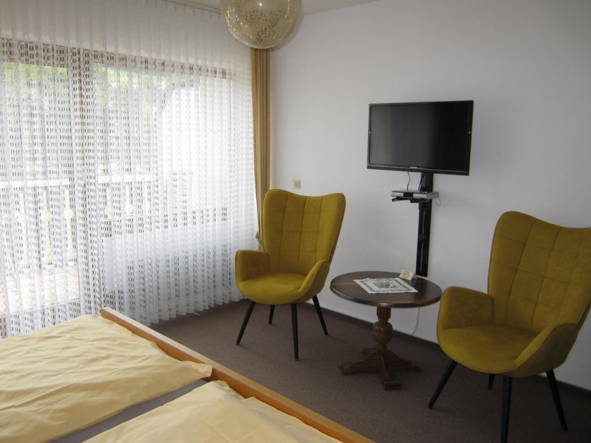 Pension-Gaestehaus Waldhof Winterberg Esterno foto