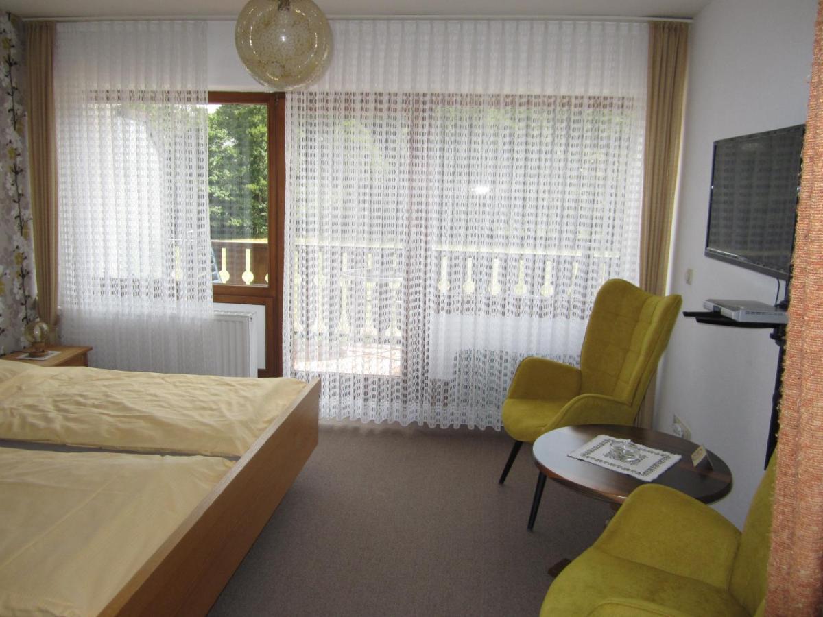 Pension-Gaestehaus Waldhof Winterberg Esterno foto