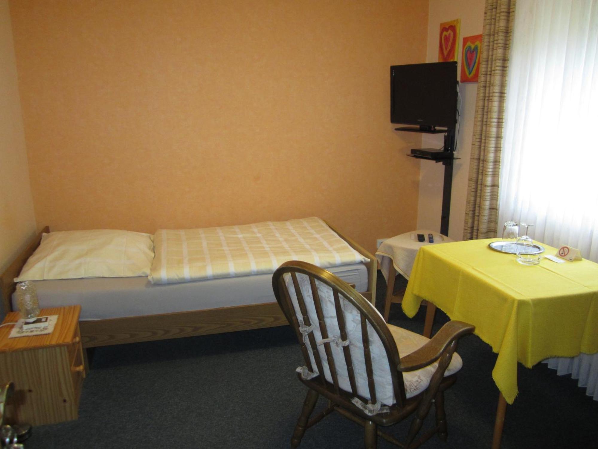 Pension-Gaestehaus Waldhof Winterberg Esterno foto