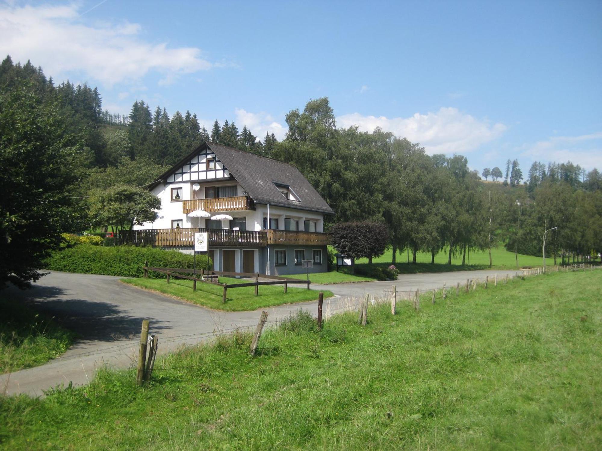 Pension-Gaestehaus Waldhof Winterberg Esterno foto